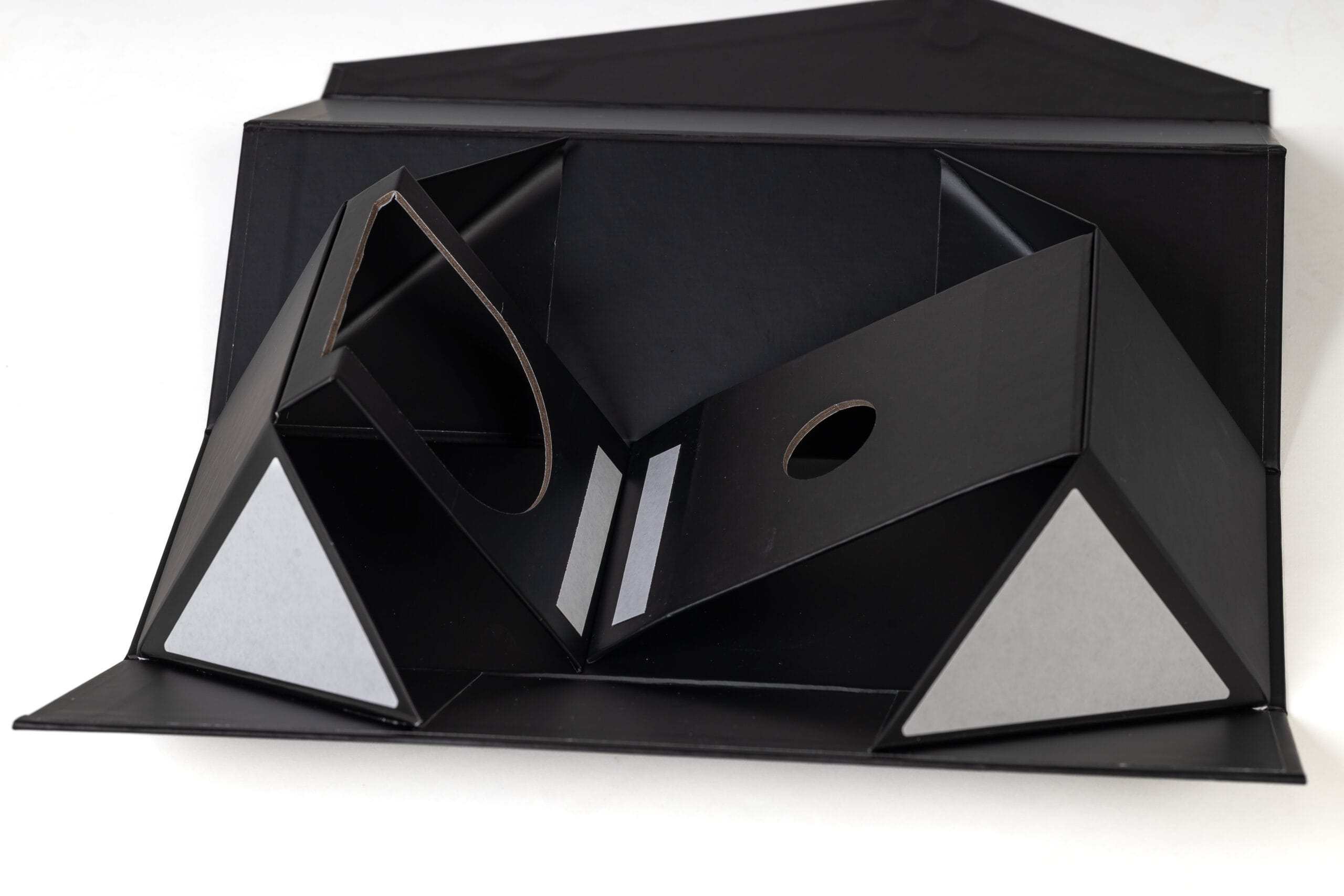 Αρχική | Premium Pack - experience the art of packaging Premium Pack luxury boxes for drinks 3 scaled